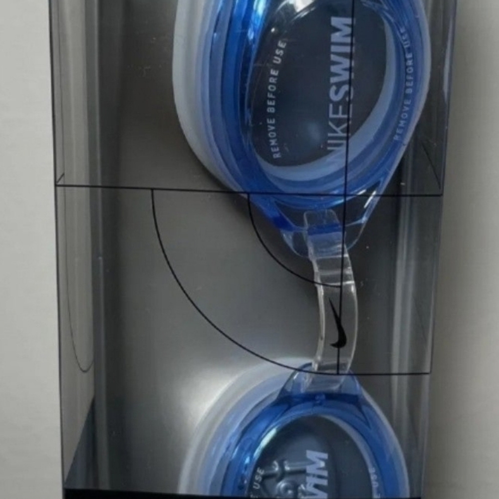 Nike Adult Swim Goggle Active Blue Clear Lens Swimming Goggles New In Package